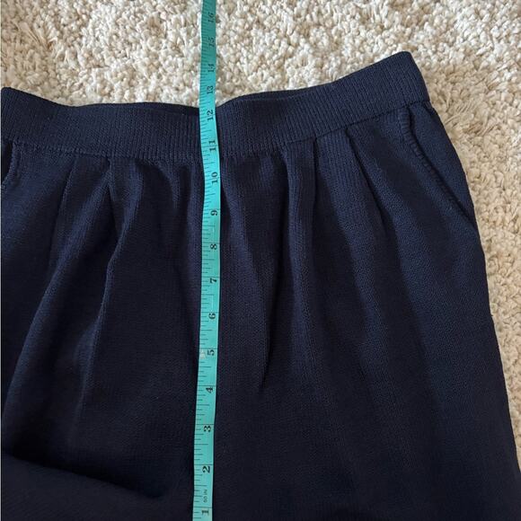 St. John Navy Blue Knit Ankle Trouser Pull On Pants Size 10 - Picture 7 of 8